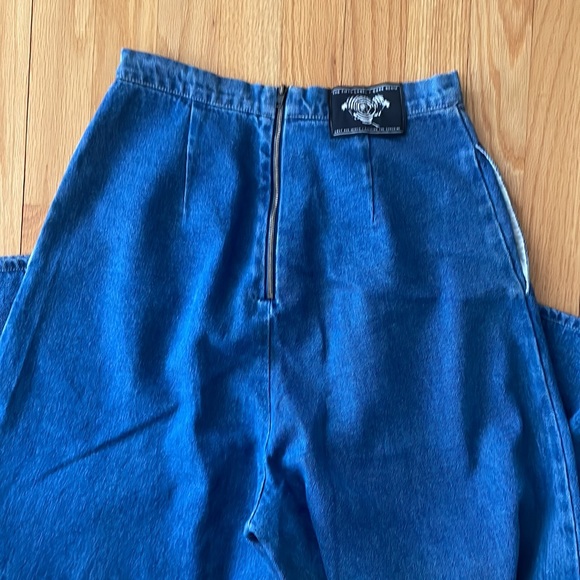Denim baggy Capri crop pants, size small. I - Picture 2 of 4